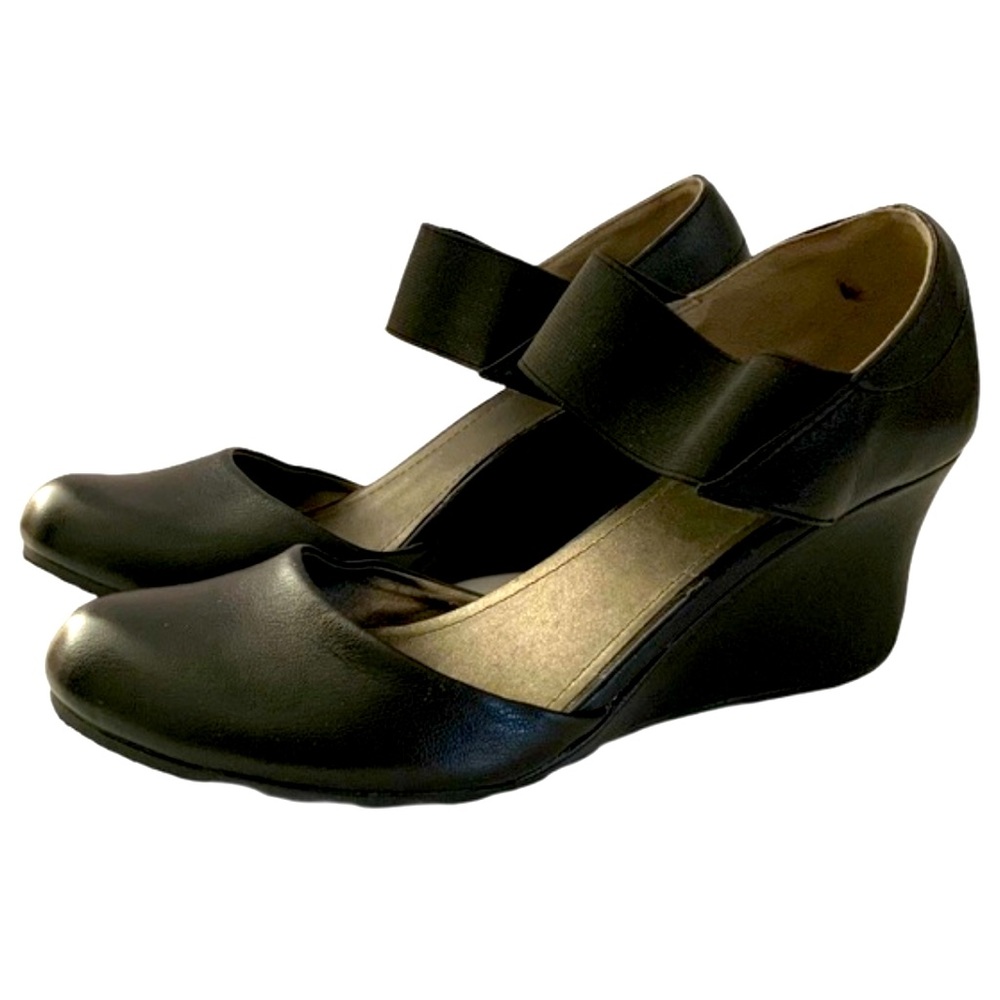 Reaction Wedge Shoes